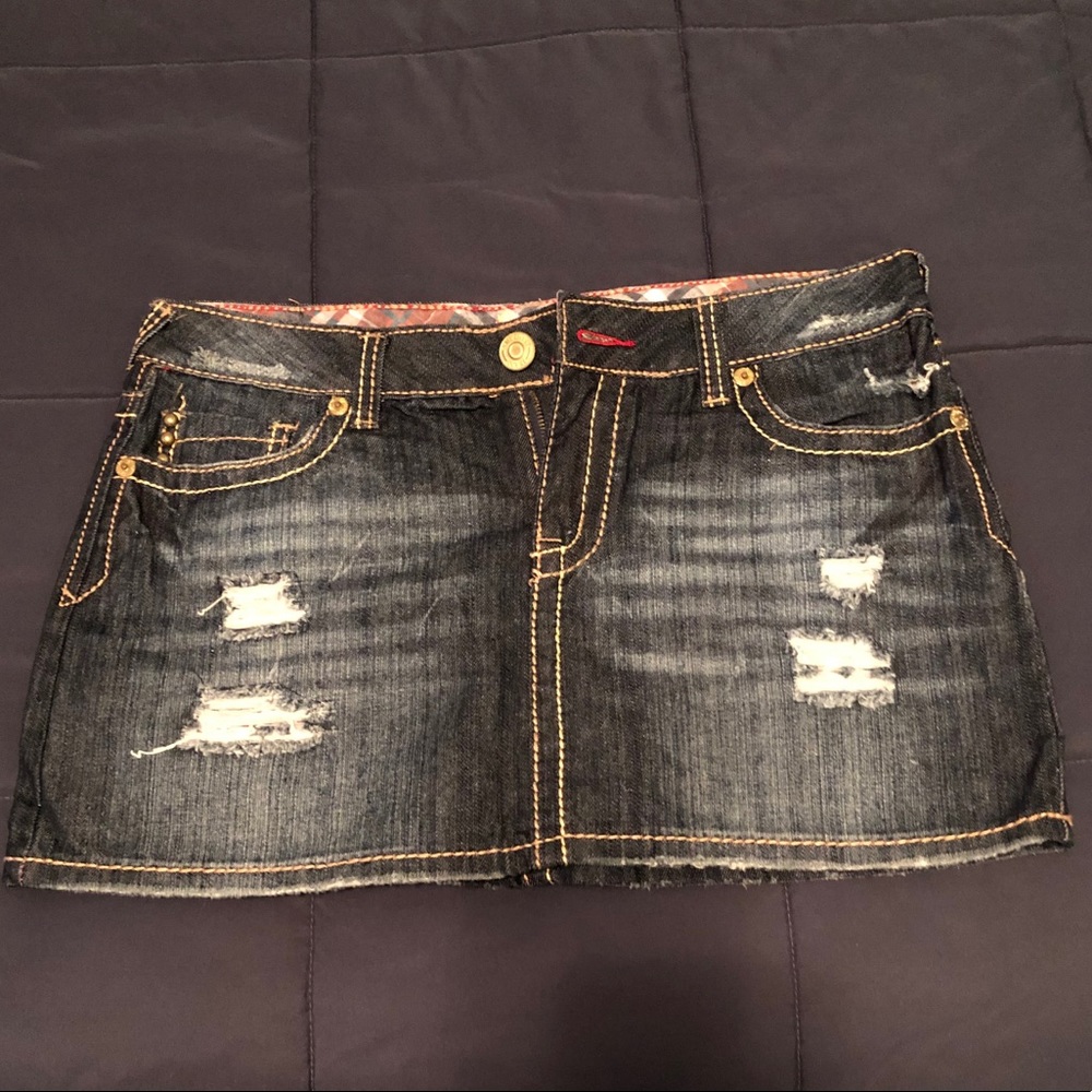 Amethyst denim skirt